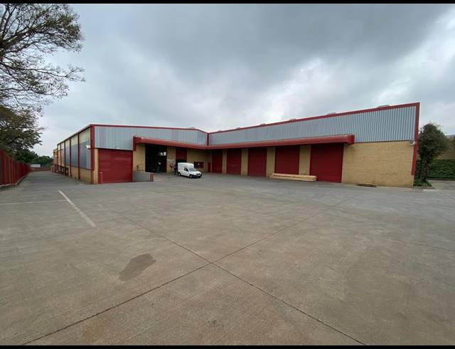 4,670M² WAREHOUSE FOR SALE IN HALFWAY HOUSE